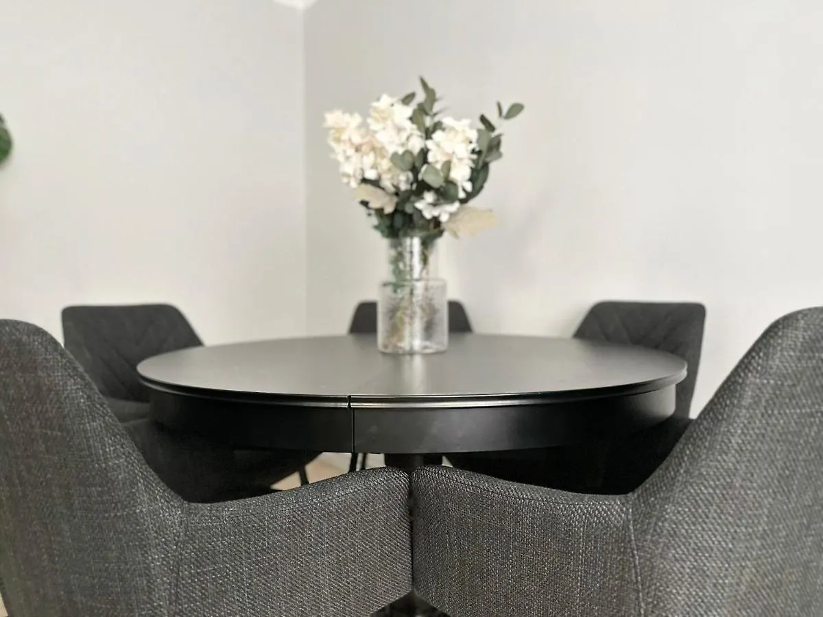 Balcony Apartment, 1 Min To U1 Reumannplatz 维也纳 奥地利